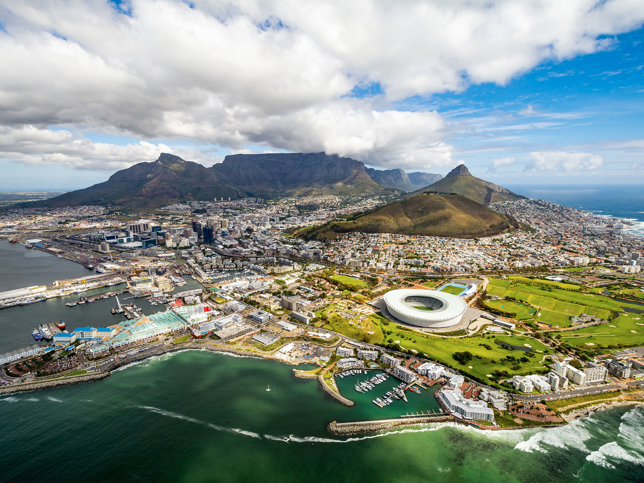 5-Days Cape Town, Cape Winelands & Aquila Safari